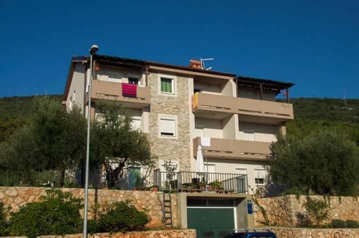 Apartments Pongrac Cres Exteriér fotografie